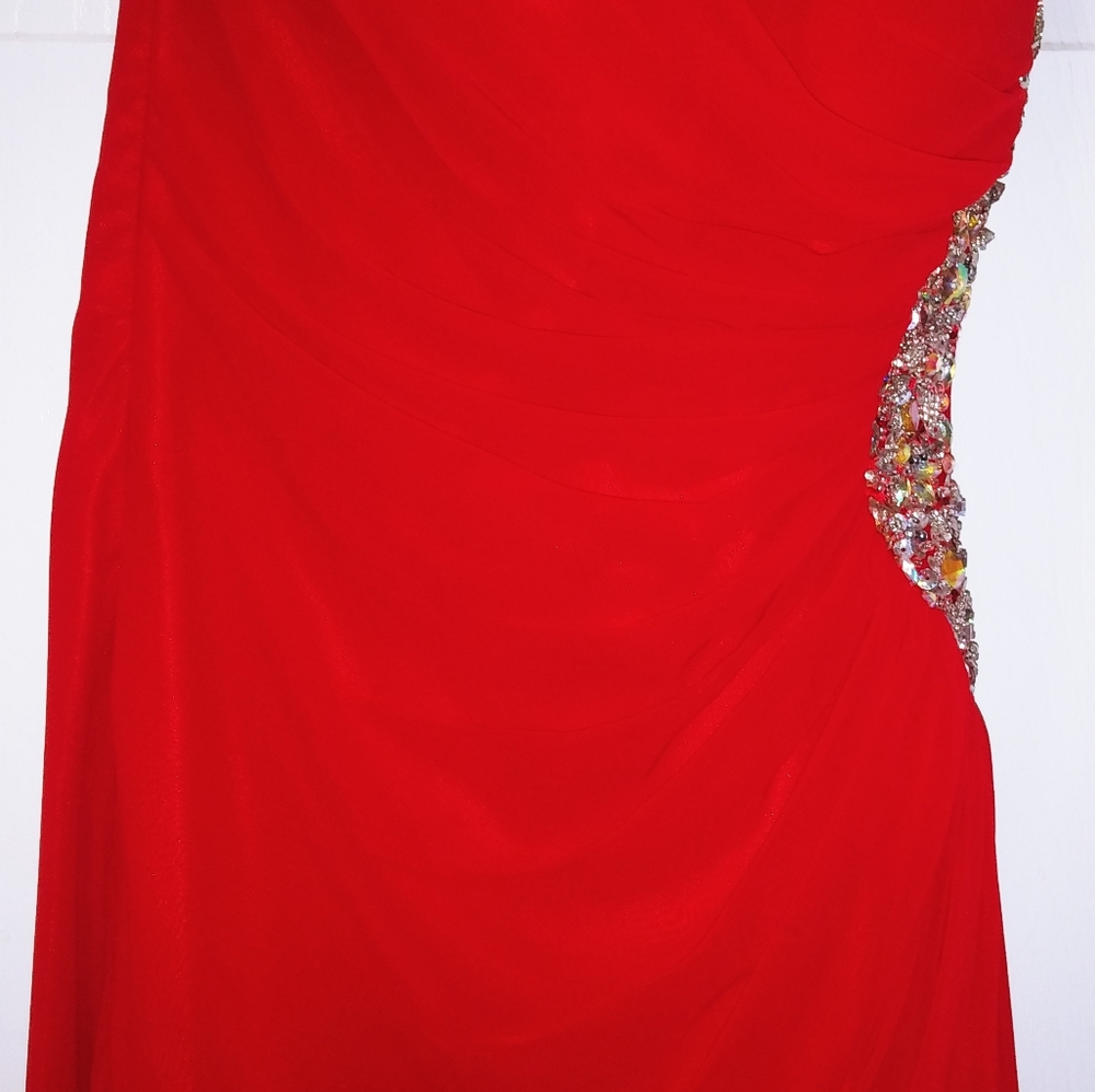 Prom dress - Picture 4 of 10